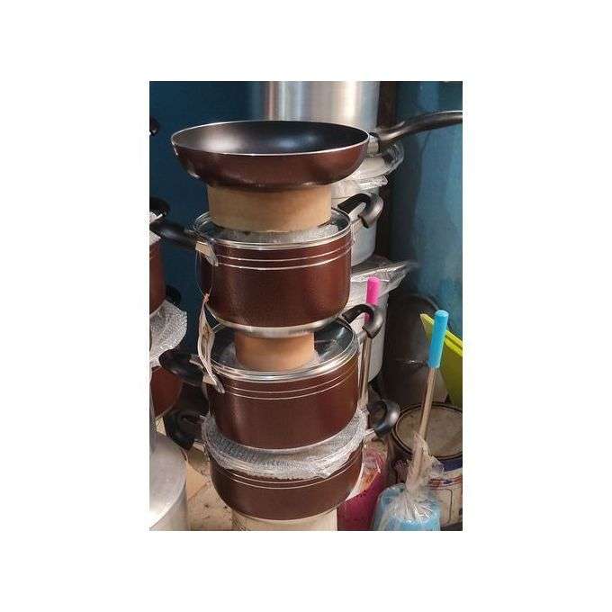 Set Of Non-stick Pots With Fry Pan Image