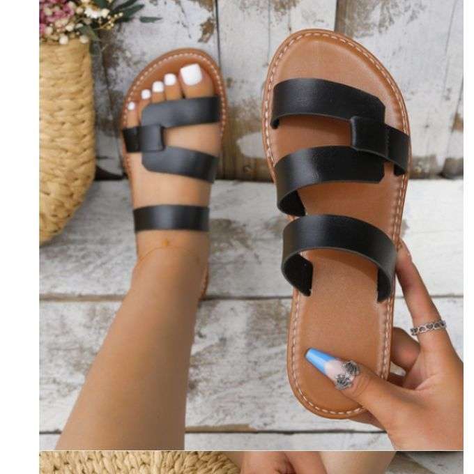 Ladies Casual Slippers - Black Image